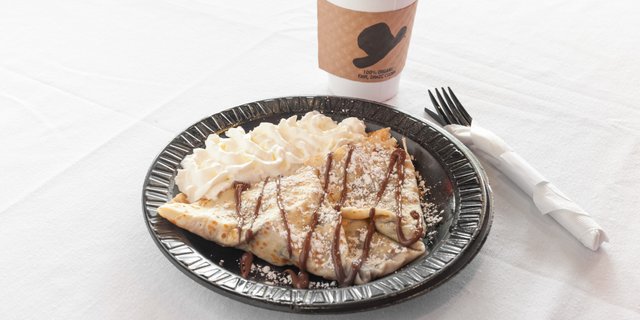 Dessert Crepe Station