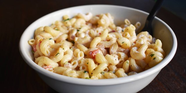 Alma's Classic Macaroni Salad