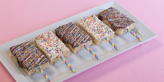 Chocolate Drizzle Rice Krispie Treats
