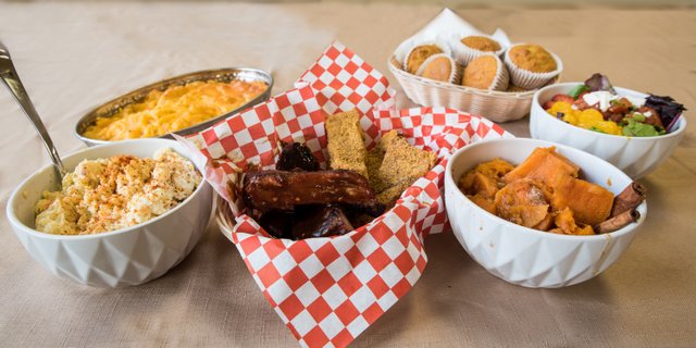 Bayou Catfish 'n' Ribs