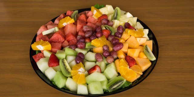 Fresh-Cut Seasonal Fruit Platter