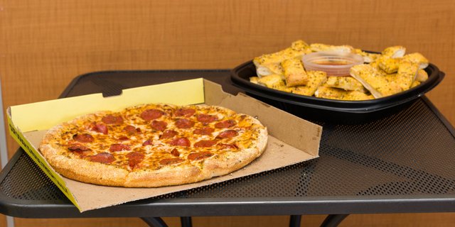 Deep Dish Catering Combo #2