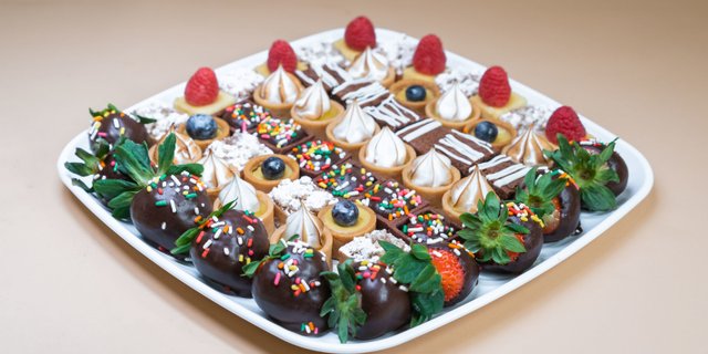 Mixed Mini Sweets Board