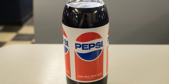 Assorted 2L Soda Bottles