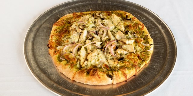 Pesto Chicken Pizza