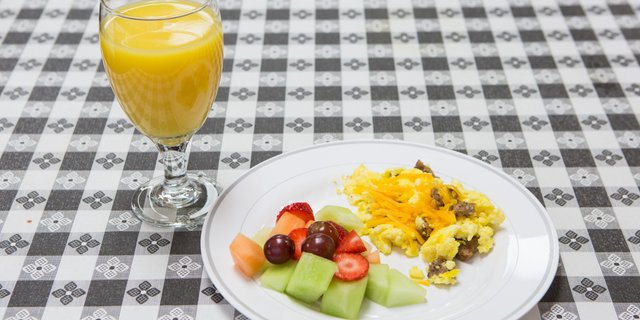 Egg, Sausage & Cheese Casserole
