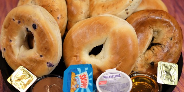 Assorted Bagel Plate