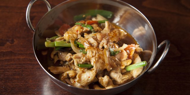 Cashew Nut Stir-Fry  (Pad Hi Ma Parn)