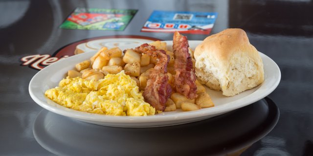 Neighborhood Breakfast