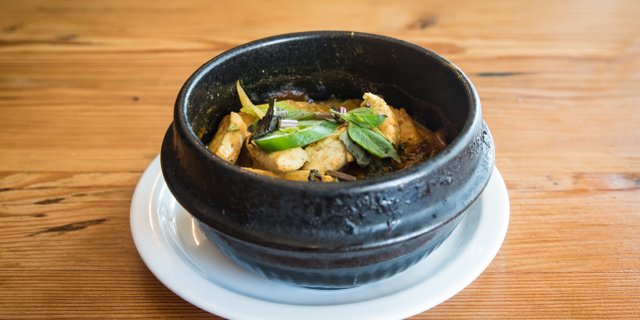 Spicy Coconut Curry Chicken