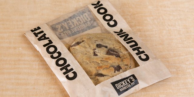 Chocolate Chip Cookie