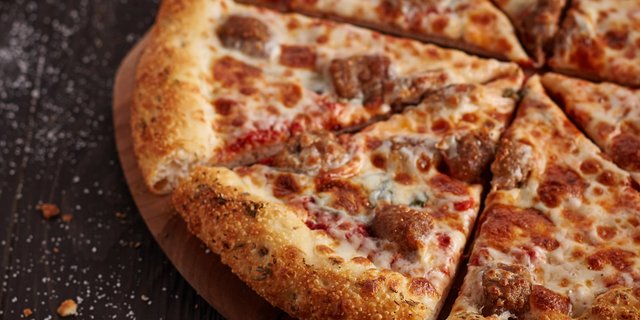Sausage Pizza
