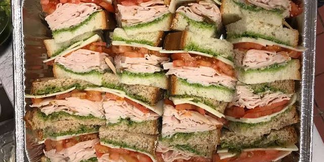 Sandwich Tray
