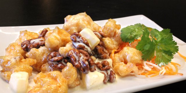 Candy Walnut Shrimp