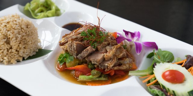 Tamarind Duck Boxed Lunch