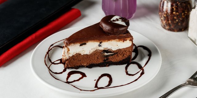 Chocolate Mousse Cake