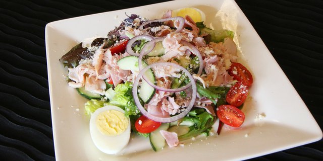 Market Fresh Salad