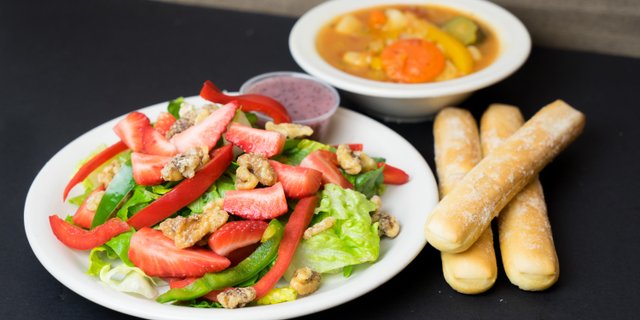 Half Salad & Soup Combo