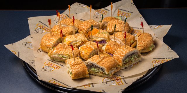 The Veggie Lover's Tray