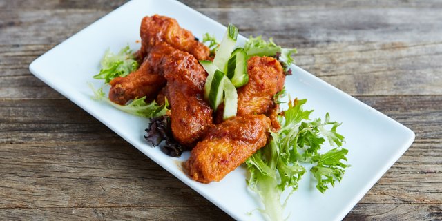 Loco Wings