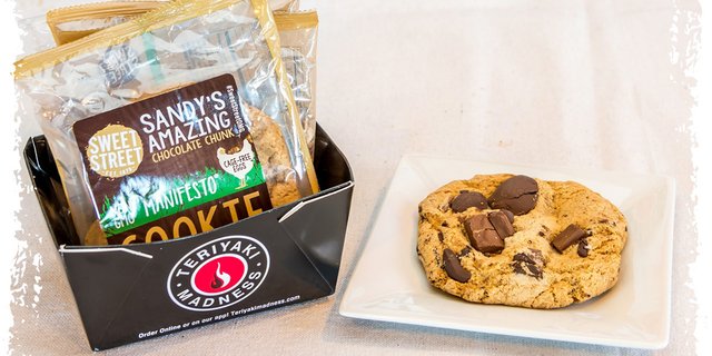 Sandy's Amazing Chocolate Chunk Cookies