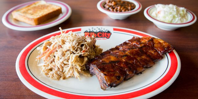 Baby Back Ribs & BBQ Pack