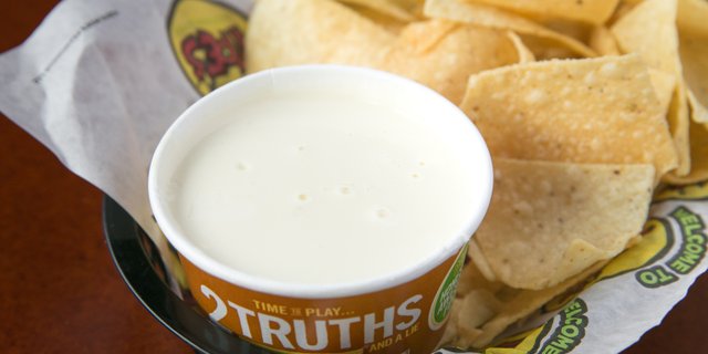 Queso w/ Chips