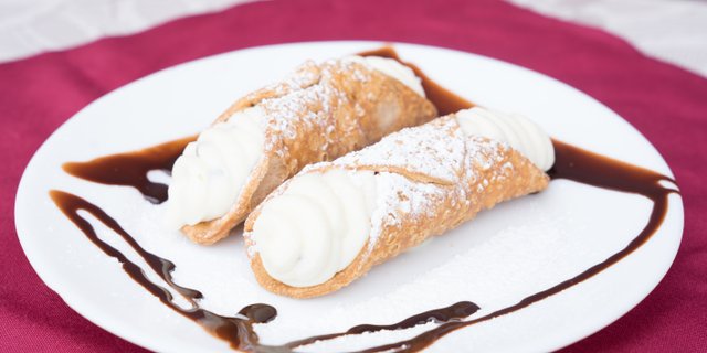 Cannoli