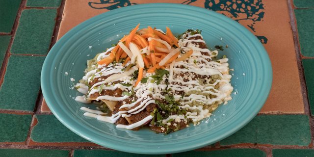 Flor de Jamaica Enchiladas