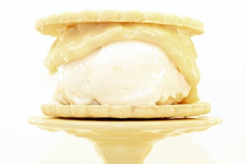 Coconut Cream Sandwich
