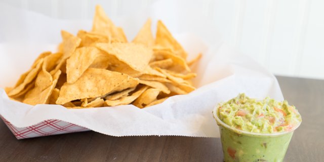 Chips & Guacamole