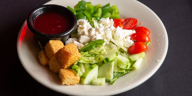 House Salad w/ Mixed Greens