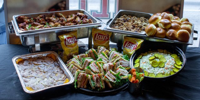 Small Tailgate Package