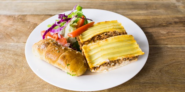 Villa Italian Package w/ Lasagna