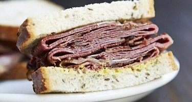Mile End Deli