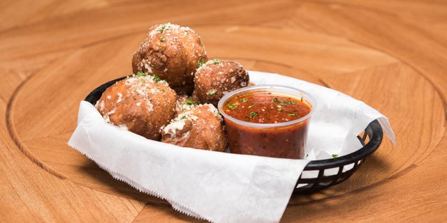 Garlic Knots