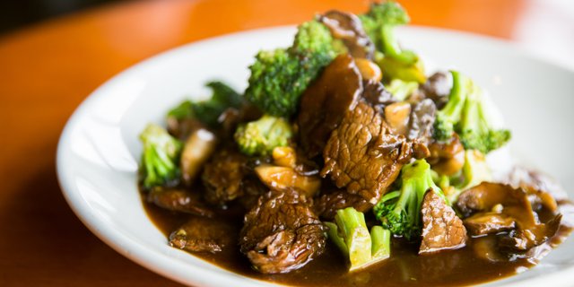 Beef w/ Broccoli