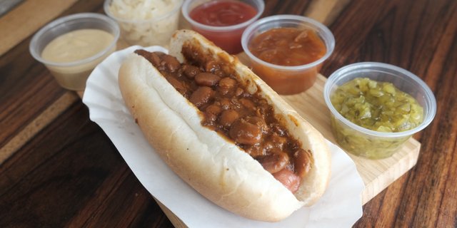Skinless Beef Chili Hot Dog