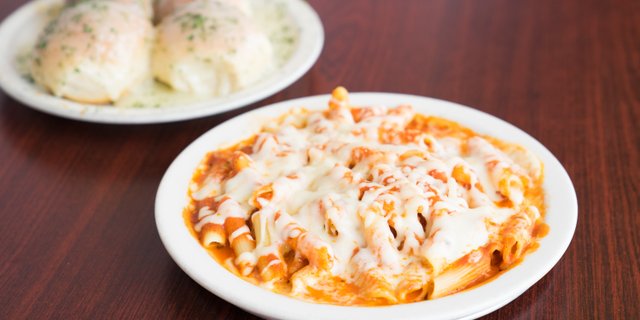 Baked Ziti w/ Ricotta
