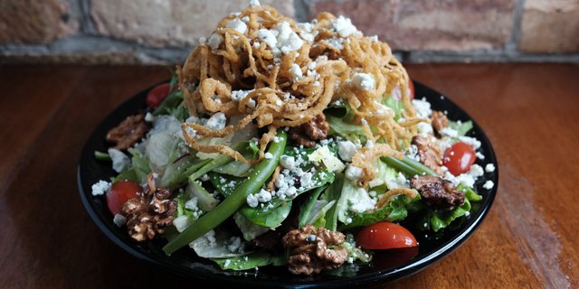 Roadhouse Salad