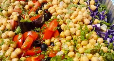 Four Sisters Catering Inc