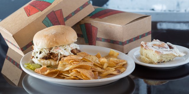 Pulled Pork Sandwich Box