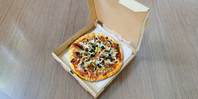 Traditional Pizza