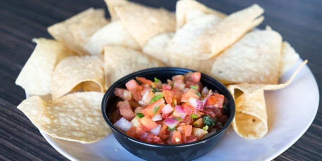 Chips & Salsa