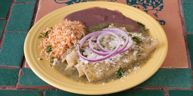 Pollo Verde Enchiladas
