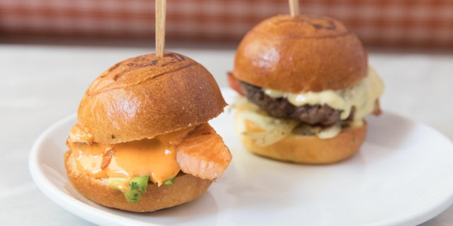 24 Sliders