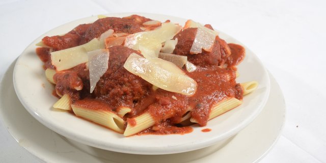 Pasta w/ Marinara
