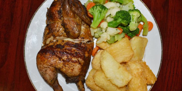 White Meat Chicken w/ 2 Sides
