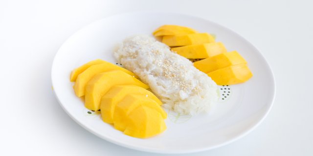 Sweet Sticky Rice w/ Mango Tray