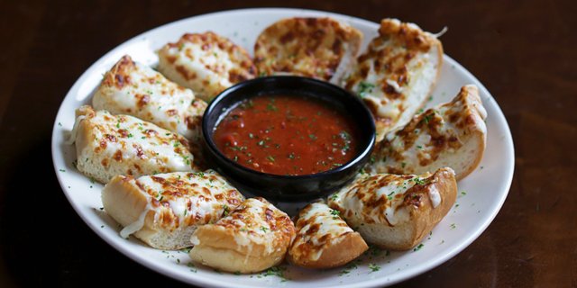 Sicilian Garlic Cheese Bread